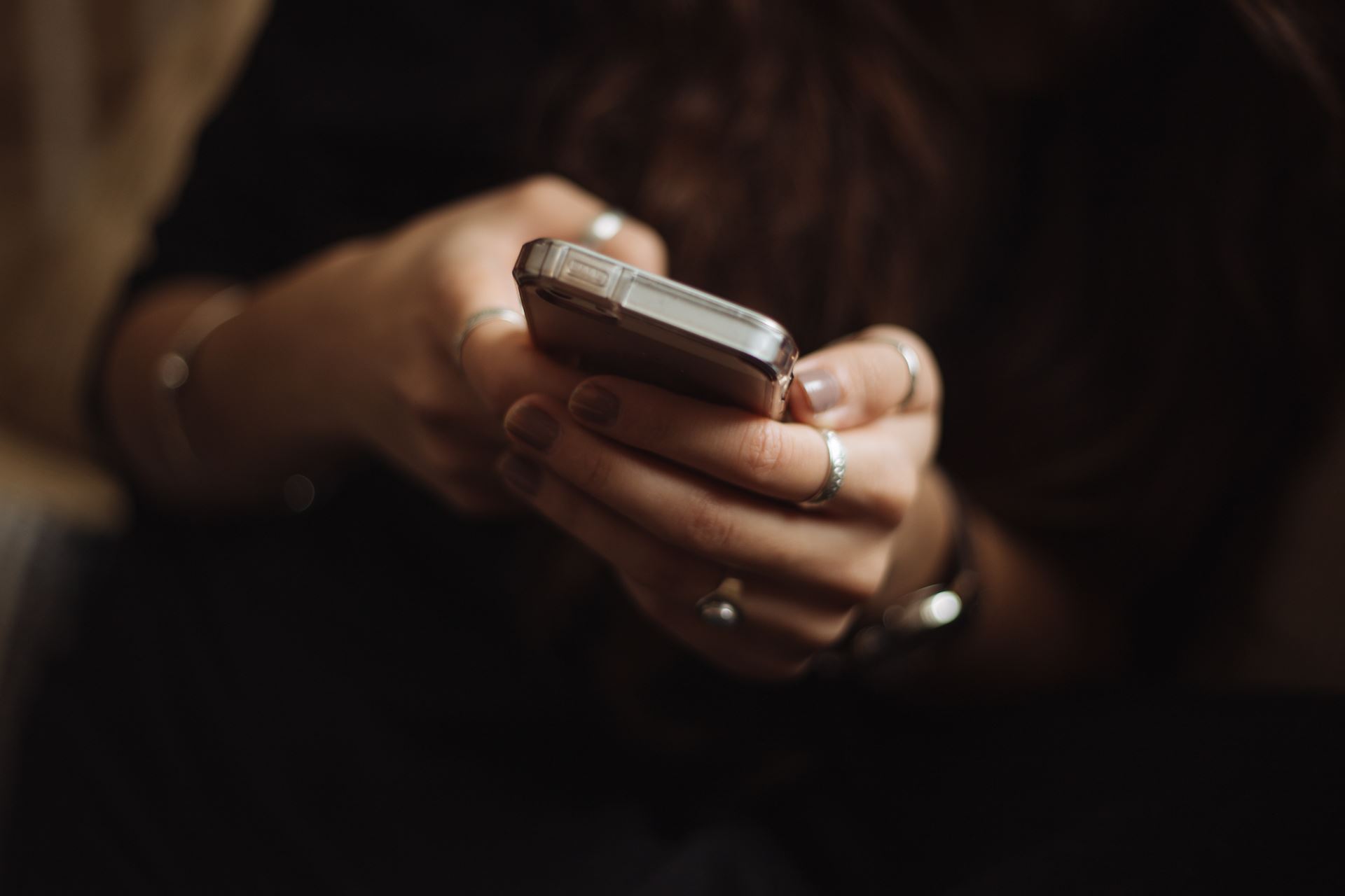 hands holding a mobile phone